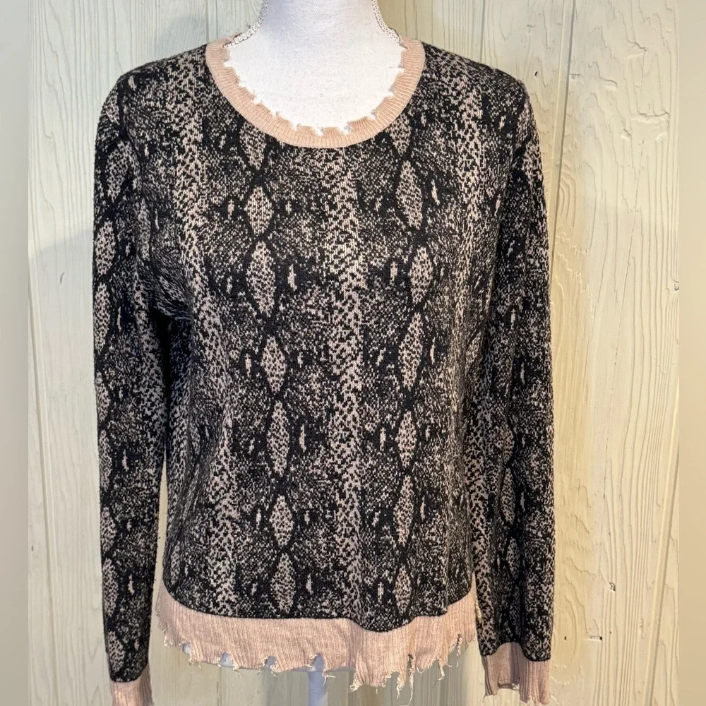 FATE Snakeskin Distressed Sweater Fringe Hem Wool Blend Size Small